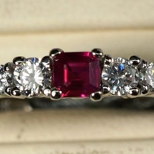 14KW gold Ruby & Diamond ring